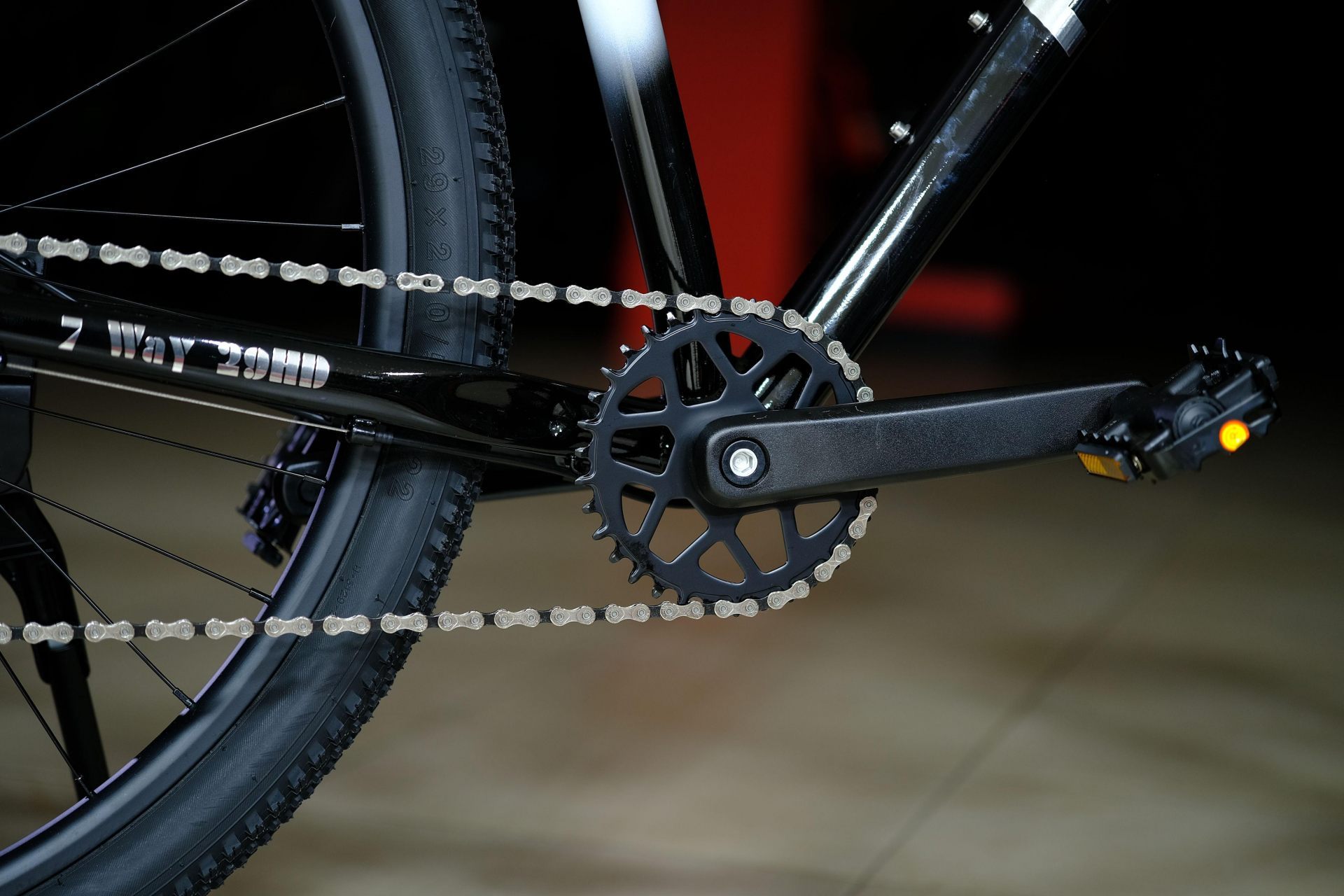 Система (шатун)  Prowheel CY-10 NW 34T Narrow Wide
 HOKE 7 Way 29 HD матовый чёрный 17